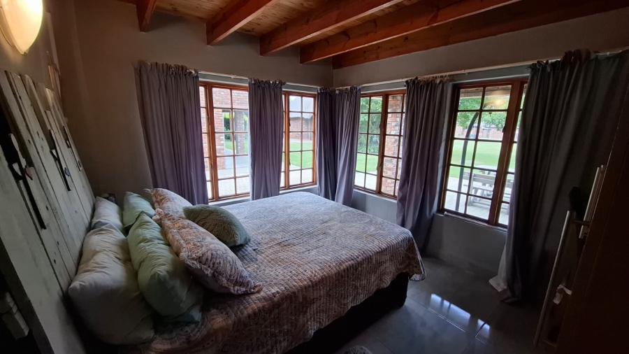 4 Bedroom Property for Sale in Vaal Park North West